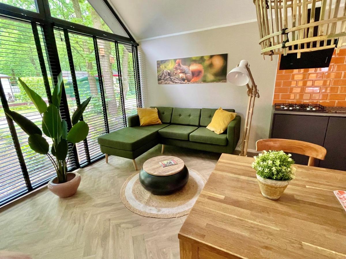 Cosy Tiny Lodges - Vakantiepark Kempenbos Diessen Bagian luar foto