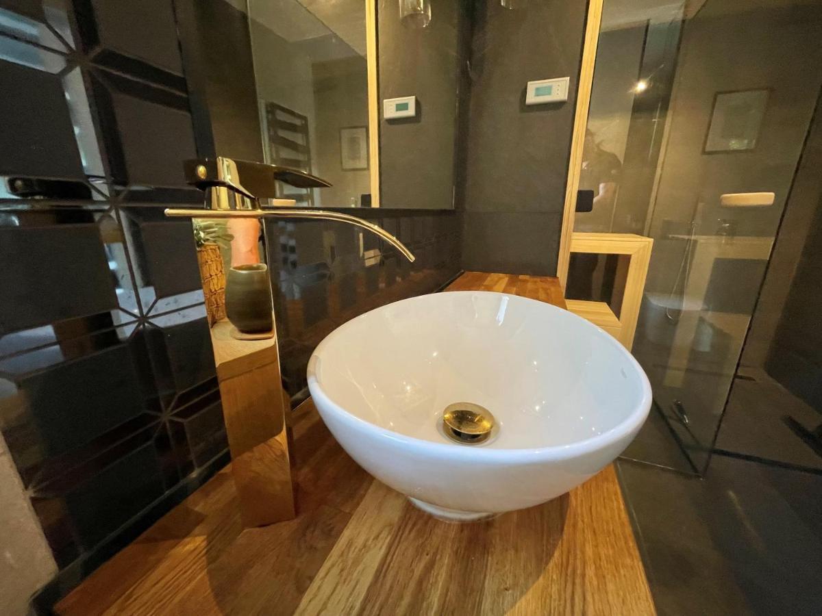 Cosy Tiny Lodges - Vakantiepark Kempenbos Diessen Bagian luar foto