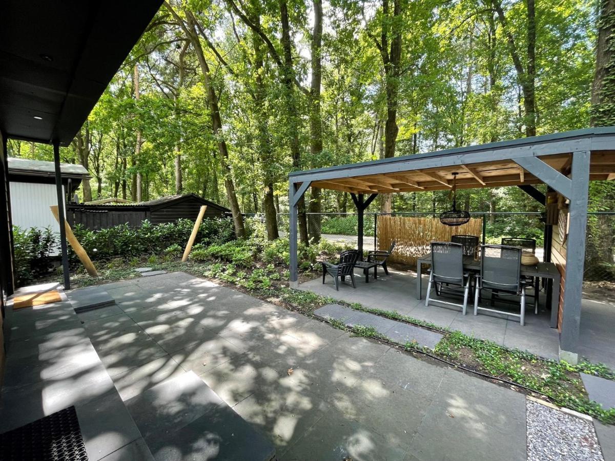 Cosy Tiny Lodges - Vakantiepark Kempenbos Diessen Bagian luar foto