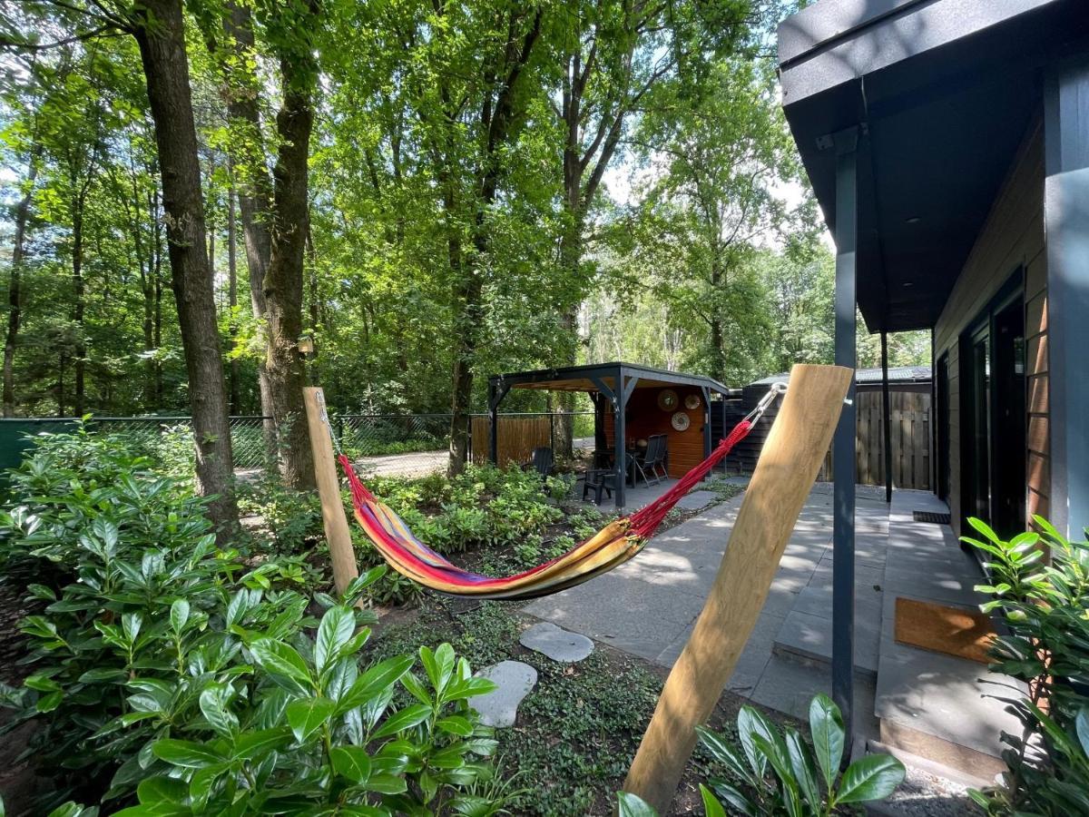 Cosy Tiny Lodges - Vakantiepark Kempenbos Diessen Bagian luar foto