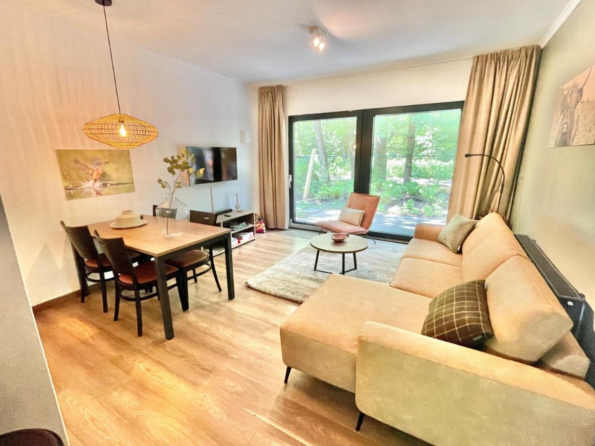 Cosy Tiny Lodges - Vakantiepark Kempenbos Diessen Bagian luar foto